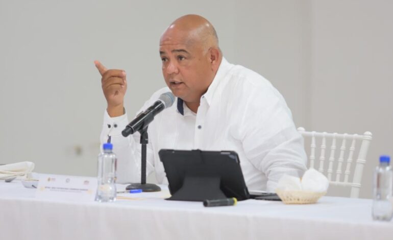 AMLO reitera que secretario de Gobierno de Veracruz, Eric Cisnero, debe renunciar