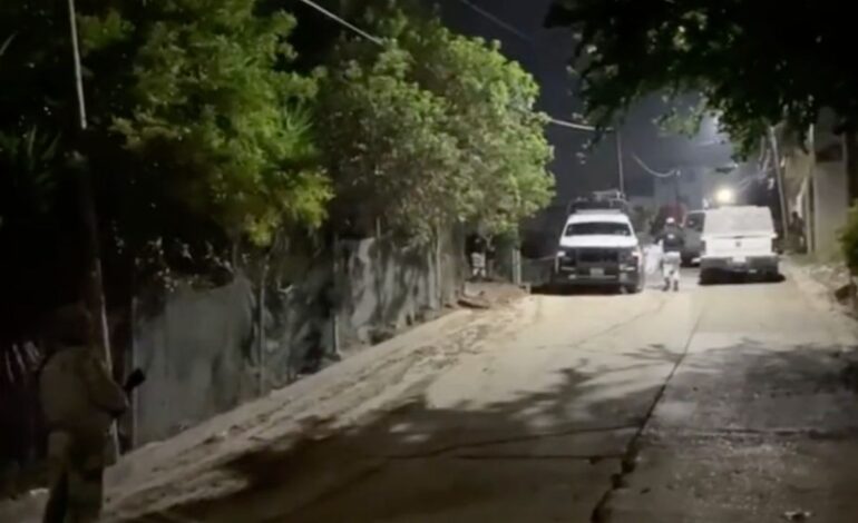 Tres hombres atacan y asesinan a mujer en colonia Camino Verde, Tijuana